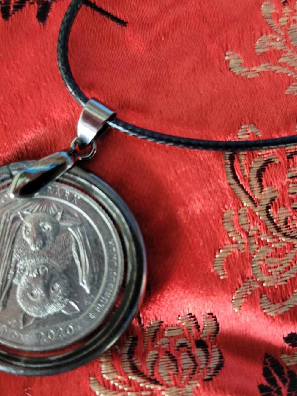2020 National Park of America Samoa Quarter Pendant – Handcrafted Resin Jewelry - Picture 15 of 17